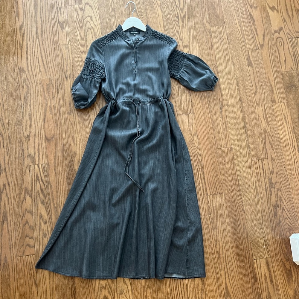 Women’s maxi dress size small